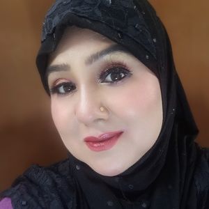 Meet your Posher, Seemab irfan